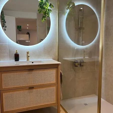 Apartment Bali Et Sauna Prive - Video Projecteur - Escapade Romantique-centre
