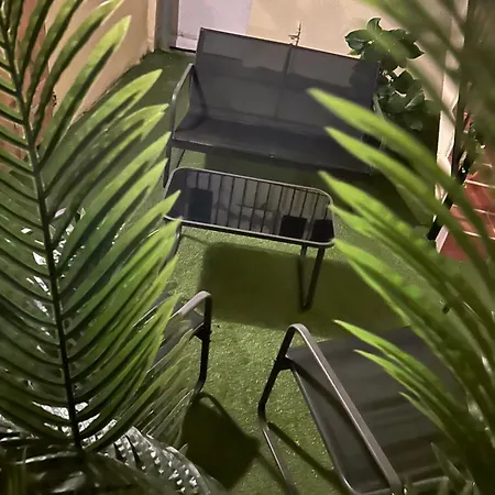Bali Et Sauna Prive - Video Projecteur - Escapade Romantique-centre Apartment