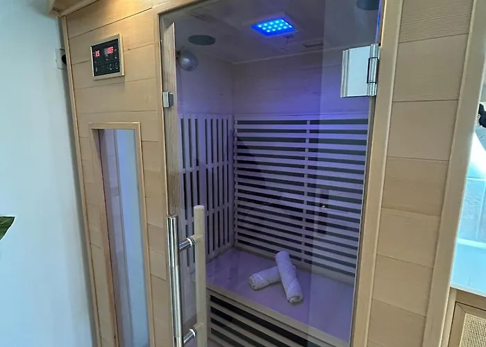 Apartment Bali Et Sauna Prive - Video Projecteur - Escapade Romantique-centre *