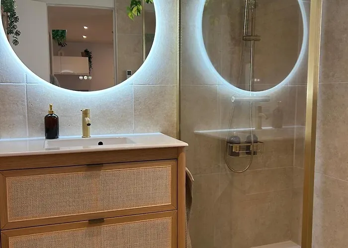 Apartment Bali Et Sauna Prive - Video Projecteur - Escapade Romantique-centre